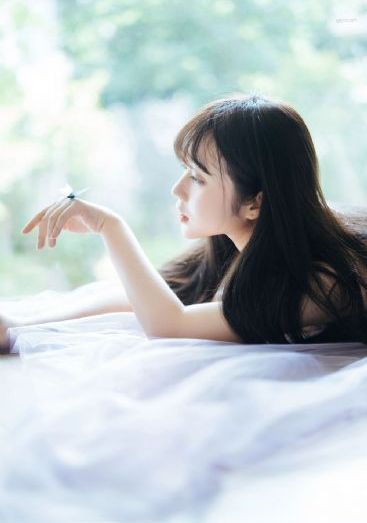 欧美讽刺言情小说_720超清在线观看