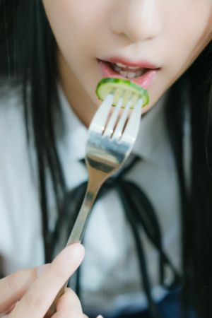 日韩贸易限制_高清电影完整版在线观看