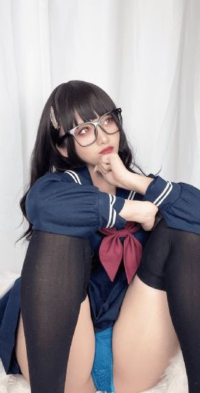 美女裸身裸乳免费视频无毒不卡_剧情片在线视频播放