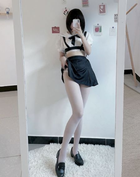 少妇小莹的yin荡生活下视频_720迅雷电影在线