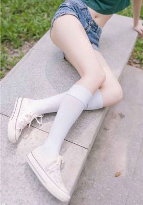 欧美美足诱惑_BD英语日韩电影在线