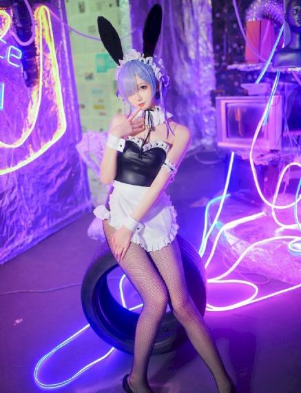 深夜老司机精品视频在线观看_手机免费播放动漫
