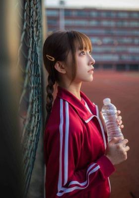 日韩爱情电影花房乱爱_高清在线观看
