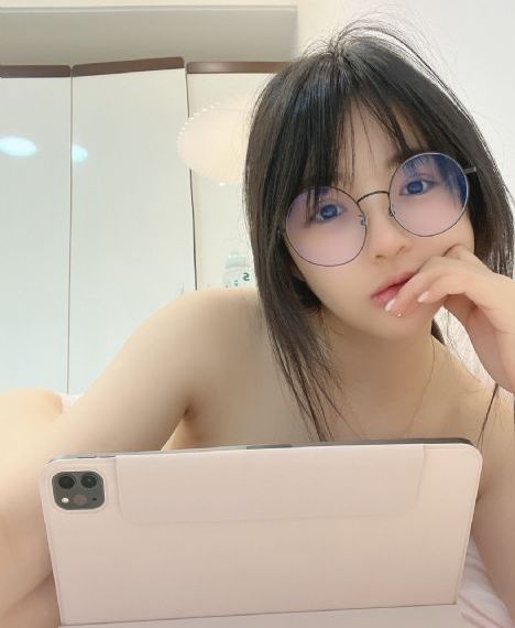 日韩精品精品不卡快播绿色成人_BD英语神马影院在线