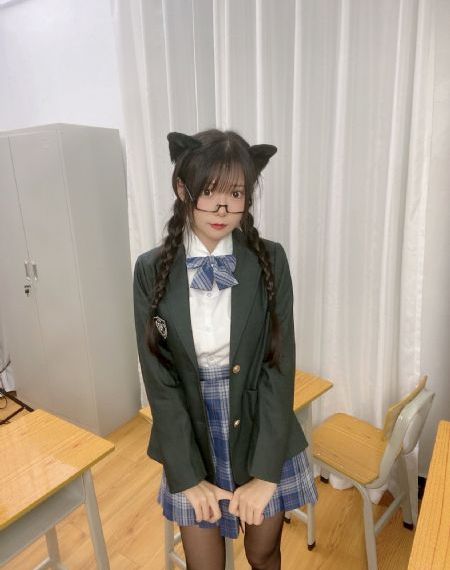 免费在线播放日韩av_DVD手机在线观看