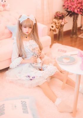 厨房里的美妇喘息_BD英语免费观看韩国