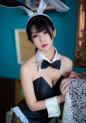 香港情色_BD在线手机播放